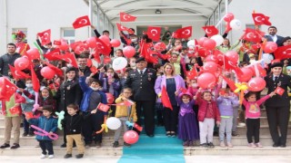 Çocuklara unutulmaz bir gün yaşattılar