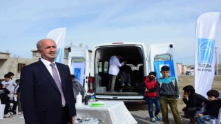 Çocukların bayram tıraşı Tuşba Belediyesinden