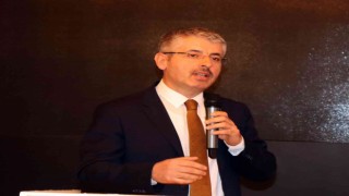 Çopuroğlu: “Vekillerimiz hür iradesiyle çıkıp istediğini söyleyebilir”