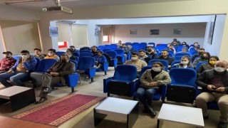 Denizcilik Fakültesinde tersanecilik ve gemi inşa sektörü anlatıldı