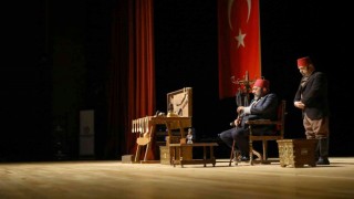 Denizlide 2. Abdülhamit Han oyunu beğeni topladı