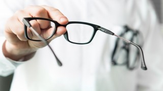 Dinlendirici gözlük adı altında satılan ürünlere karşı uzmanlar uyarıyor