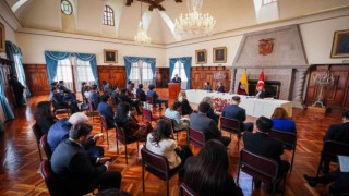 Dışişleri Bakanı Çavuşoğlu, Ekvador Dışişleri Bakanlığı Diplomasi Akademisine hitap etti
