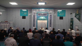 Diyanet İşleri Başkanı Erbaş, Brükselde teravih namazı kıldırdı