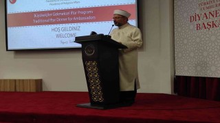 Diyanet İşleri Başkanı Erbaş, İslam ülkelerinin büyükelçileriyle iftarda bir araya geldi