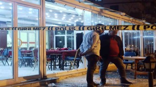 Diyarbakırda iftar saatinde kıraathane tarandı: 1i ağır, 3 yaralı