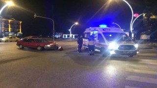 Edirnede yaşanan kazada anne ve kızı yaralandı