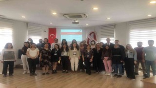 Efelerde intern hekimlerden sağlıklı panel