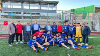 Elazığ U18 Liginde şampiyon Elazığ Belediyespor