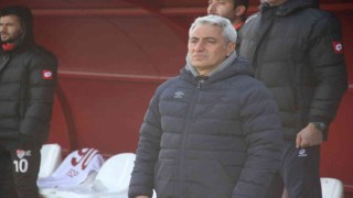Elazığspor Teknik Direktörü Tutaş: “Ligde kalma mücadelemizi sürdürüyoruz”
