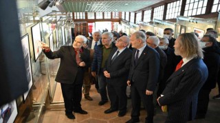 Eminönü Yeni Camiinin 425 yıllık tarihi kitaplaştırıldı