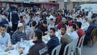 Emniyet mensupları vatandaşlar ile iftarda buluştu