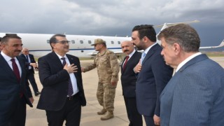 Enerji ve Tabii Kaynaklar Bakanı Dönmez Siirtte