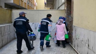 Esenyurt Belediyesinden ‘evde temizlik hizmetiyle ihtiyaç sahiplerine destek