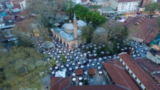 Eski ramazanların coşkusu İnegölü yeniden sardı