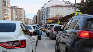 Eskişehirde trafiğe kayıtlı araç sayısı 310 bin 588 oldu