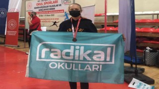 Eskrimde İzmire 3 gurur