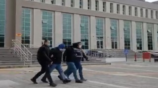 Evden hırsızlık olayında 2 kişi tutuklandı