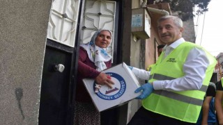 Evinin önünü temiz tutana hijyen seti hediye