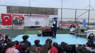 Eyüpsultan Belediyesi çocuklara özel iftar programı düzenledi