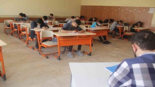 Eyyubide 2000 öğrenciye ödüllü deneme sınavı