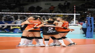 Fenerbahçe Opet finalde