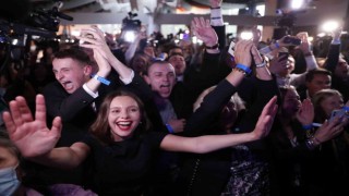 Fransada cumhurbaşkanlığı seçimi ikinci tura kaldı