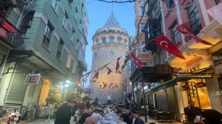 Galata Kulesi çevresinde iftar heyecanı