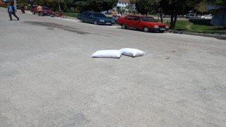 Gedizde beton mikserinin çarptığı kadın hayatını kaybetti