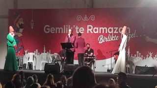 Gemlikte Grup Anka rüzgarı esti