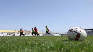 Genç yetenekler Büyükşehir Belediyespor Kulübüne kazandırıldı