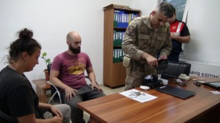 Gercüşte Amerikalı turistleri soyan 2 şüpheli adliyeye sevk edildi
