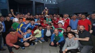 Gölbaşı Belediyespordan şampiyonluk kutlaması