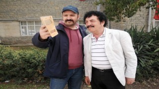 Görenler şoke oldu, Müslüm Gürses Elazığ sokaklarını turladı
