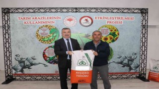 Güneşin Kızları Tarlada Projesinde tohumluk dağıtımları başladı