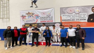Hakkaride judo grup müsabakaları başladı