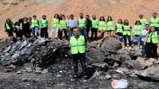 Haluk Levent: “18 bölgedeki çöp yığınları 1 ay içerisinde toplanacak”