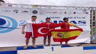 Hastalığını yenmek için başladığı yüzmede devlet sporcusu unvanını aldı
