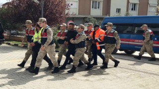 Hatayda göçmen kaçakçılığı yapan 2 şüpheli tutuklandı