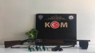 Hatayda kaçak silah operasyonu