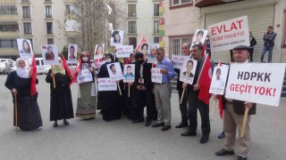 HDP önündeki evlat nöbetine bir aile daha katıldı, aile sayısı 280 oldu