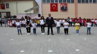Hisarcıkta dereceye giren öğrenciler ödüllendirildi