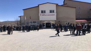 Hizanda bıçaklı kavga: 1 ölü