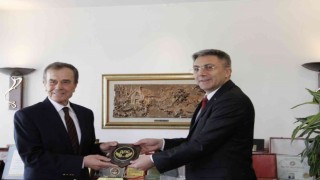 HÖH Genel Başkanı Karadayıdan Gençoğluna teşekkür ziyareti