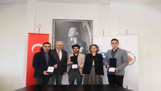 İEÜlü gençler Türkiye üçüncüsü