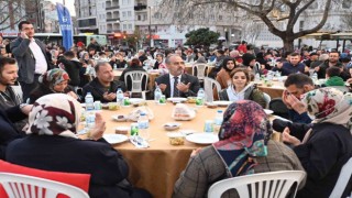 İftar sofraları Demirtaşta kuruldu