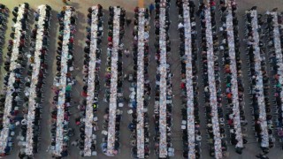 İki yıl aradan sonra binlerce kişi meydanda iftarda buluştu