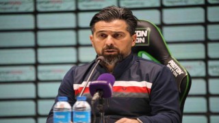 İlhan Palut: Rizespor mağlubiyeti sonrası takımın verdiği reaksiyondan memnunum