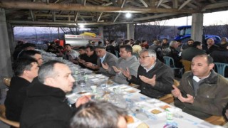 İnönüde iftar buluşmaları Esnemez Mahallesi ile başladı