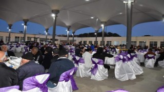 İpsalada roman vatandaşlara bin kişilik iftar yemeği